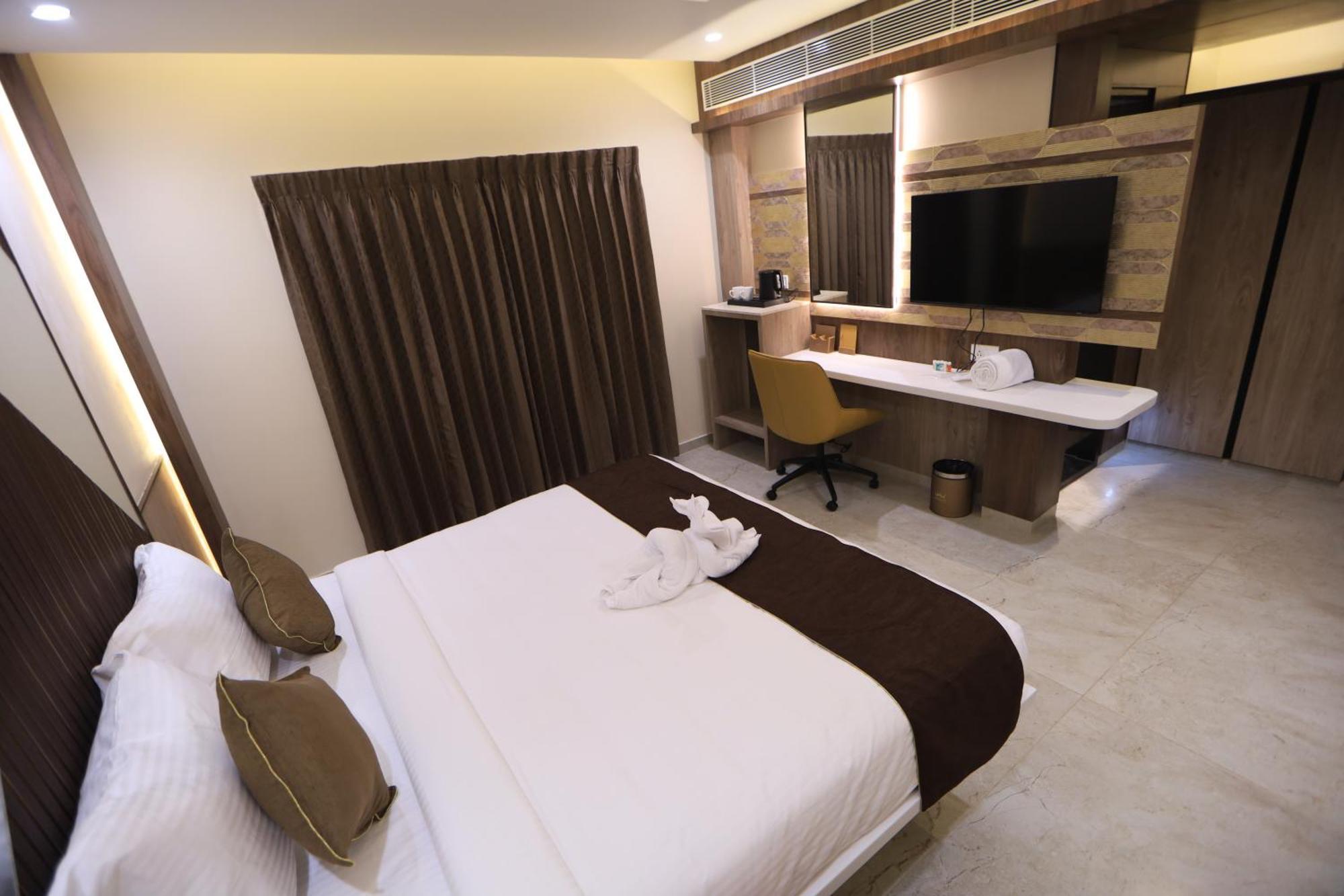 Kings Bury Inn クンバコナム エクステリア 写真